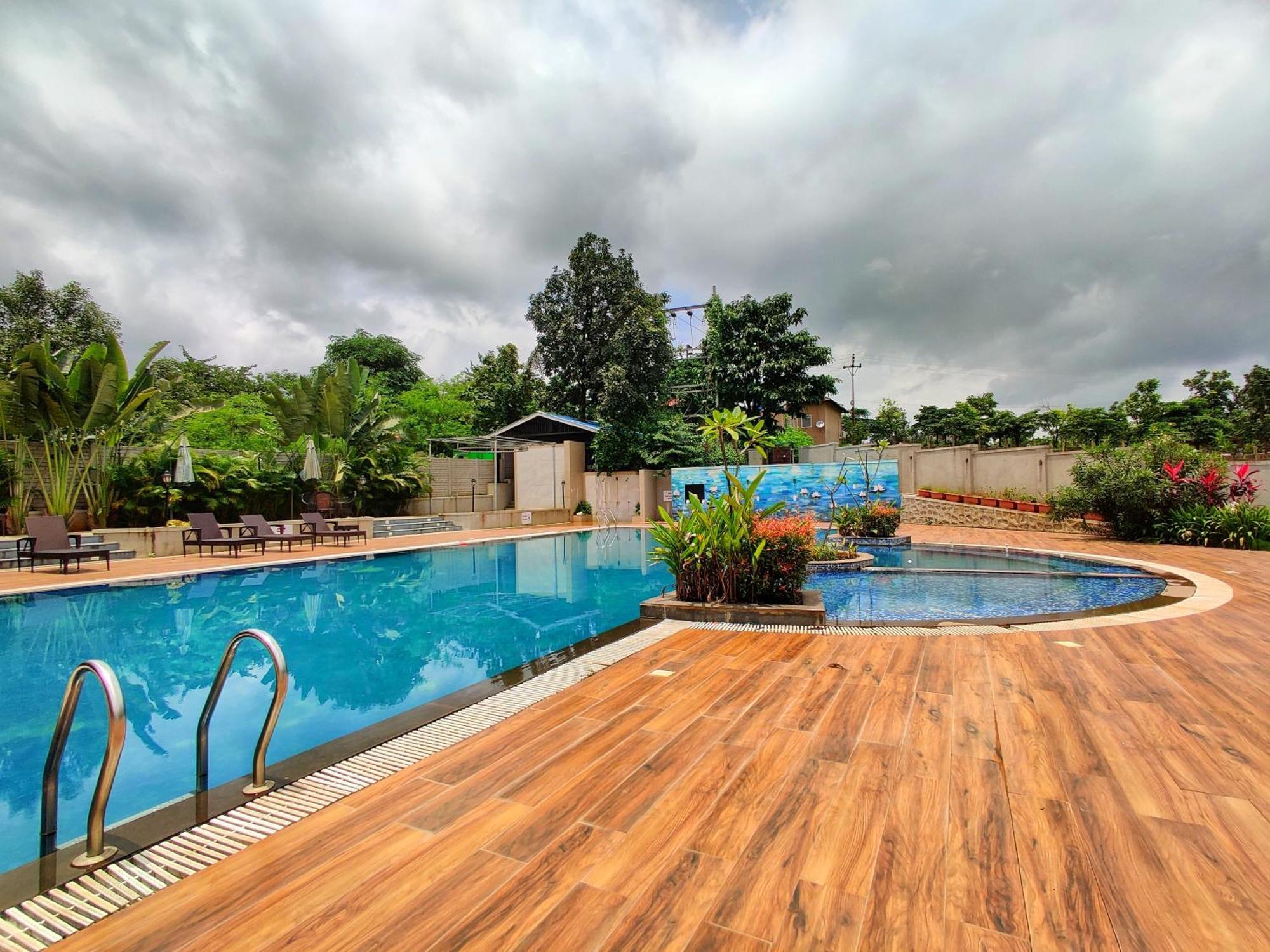 Pushpam Sanskruti Resort Karjat - A Pure Veg Resort Dhamni Екстер'єр фото