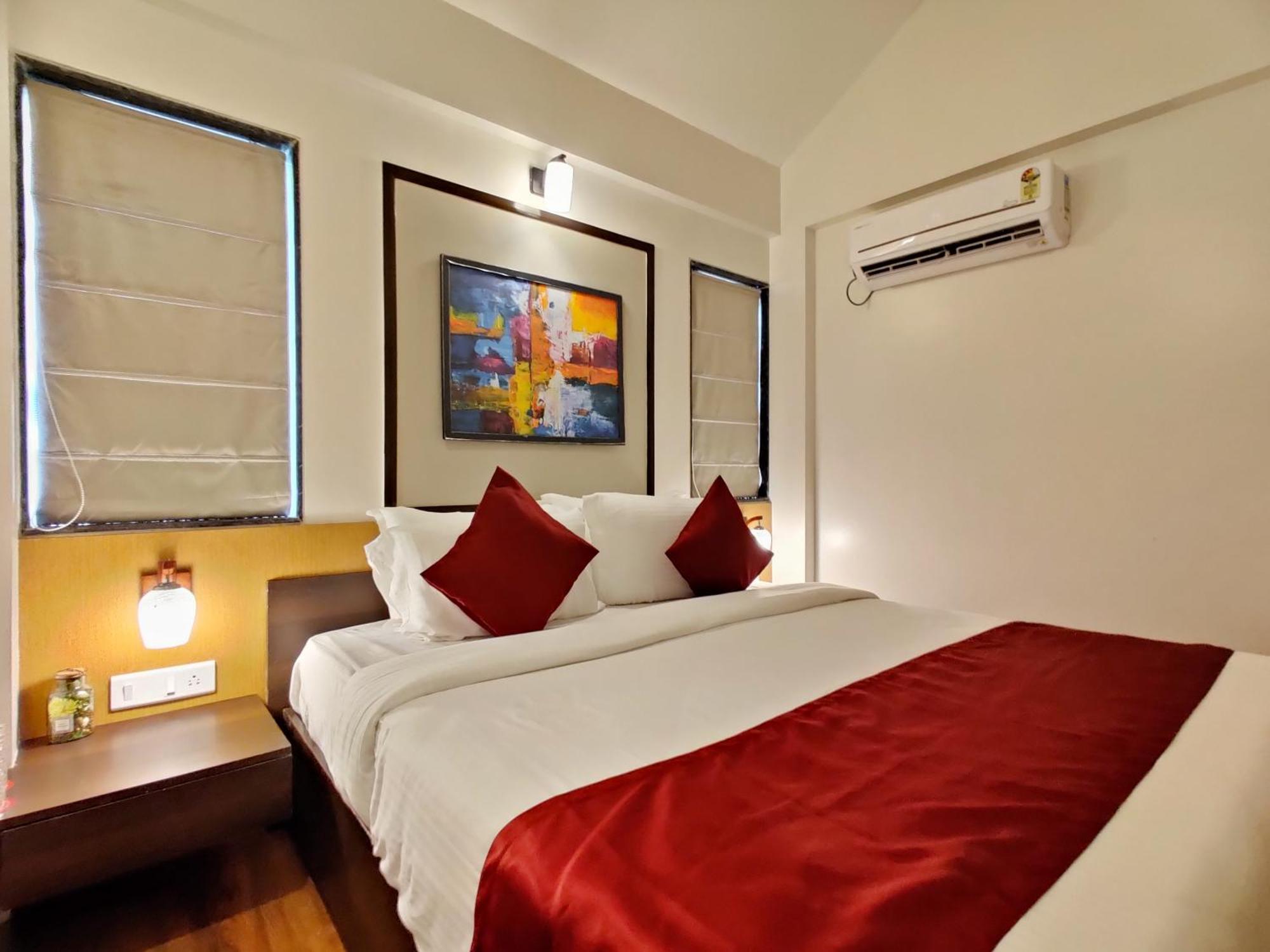 Pushpam Sanskruti Resort Karjat - A Pure Veg Resort Dhamni Екстер'єр фото